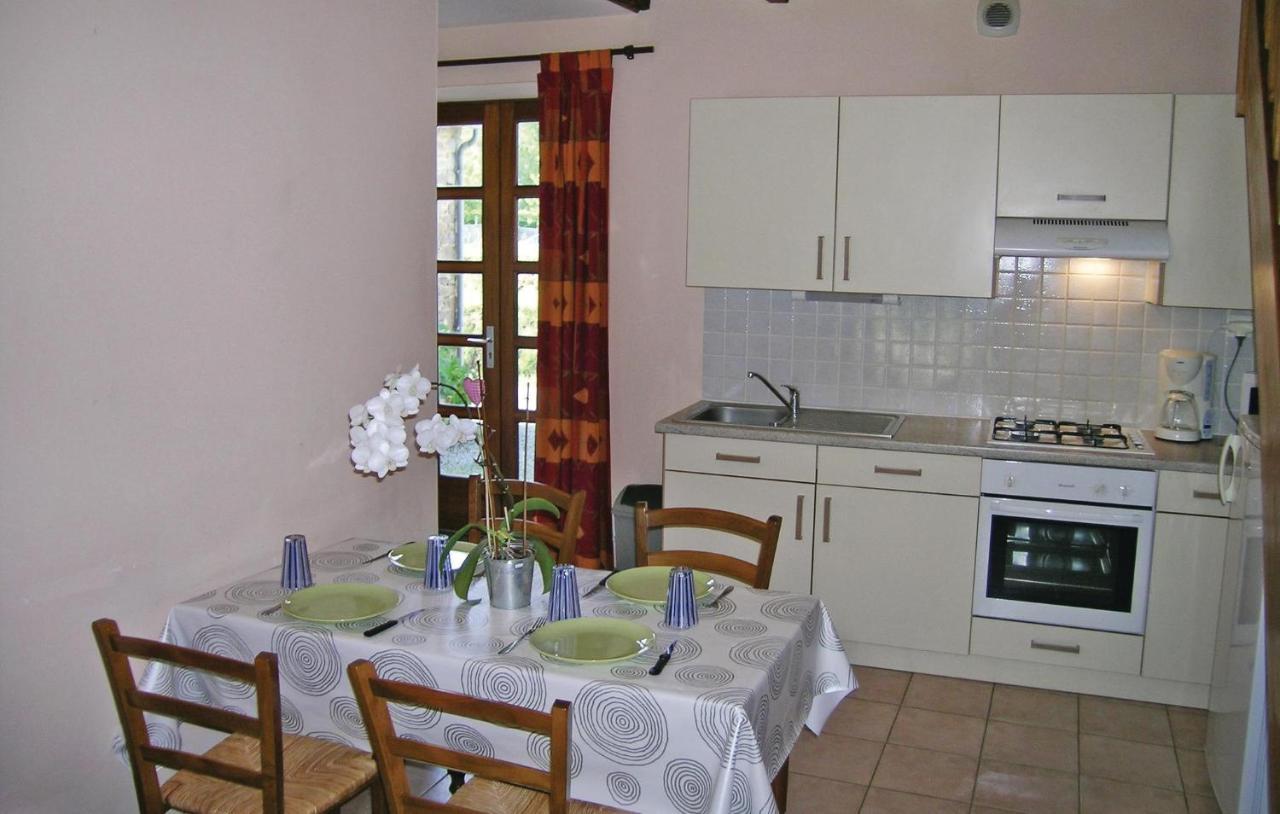Amazing Apartment In Roz-Landrieux With Kitchen Zewnętrze zdjęcie